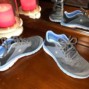 Champion tennis shoes